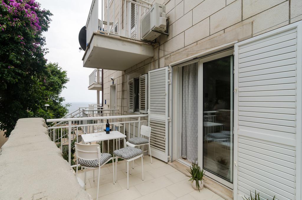 Apartments Carmelitta Dubrovnik Bagian luar foto